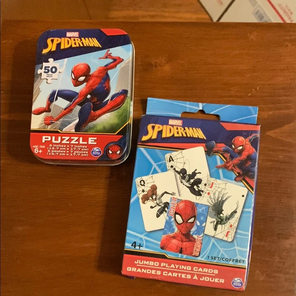 Marvel Spider-Man Puzzle and Jumbo Playing Cards Set